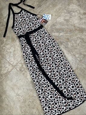 NWT Diane Von Furstenberg Black & White Floral Halter Maxi Dress with Belt